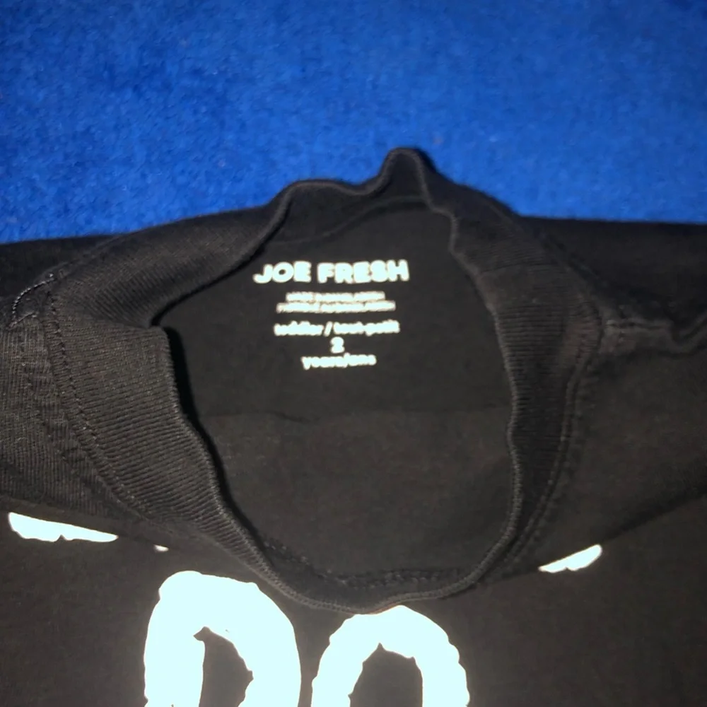 Joe Fresh Black Long Sleeve Kids Tee - Picture 4 of 4
